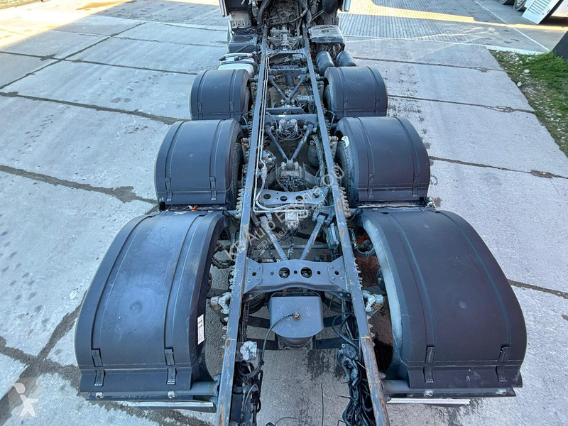 شاحنة Mercedes 3658 8x4*4 RETARDER / CHASSIS...