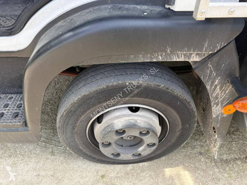 شاحنة Iveco
