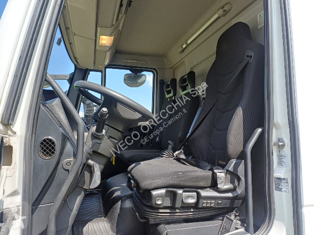 Camion Iveco EUROCARGO ML120E22P