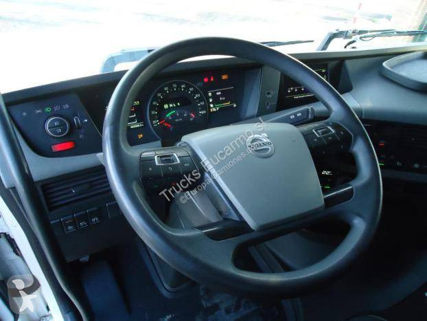 شاحنة Volvo