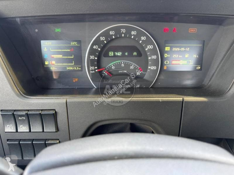 شاحنة Volvo 13.500