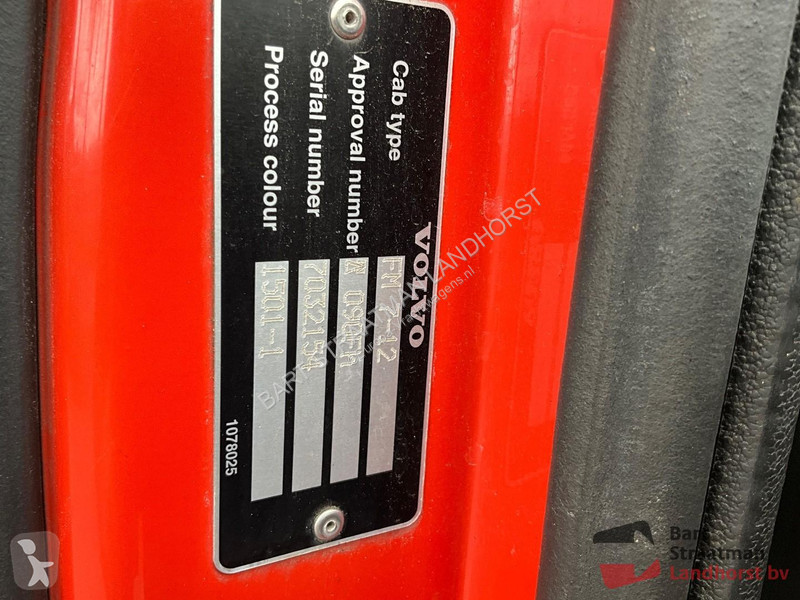 Lastbil Volvo 380 6X2 met Palfinger 15t...