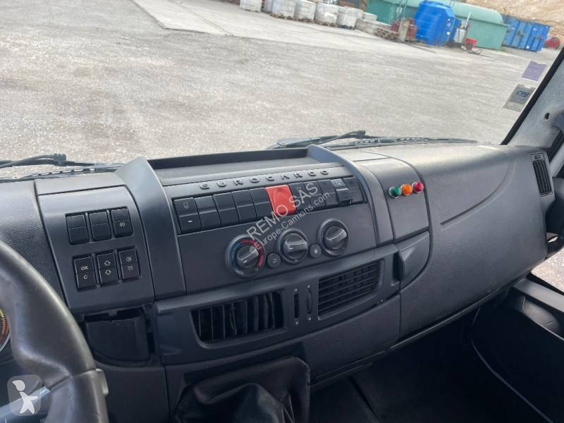 شاحنة Iveco