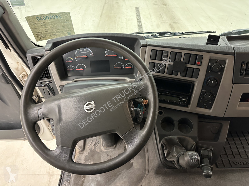 شاحنة Volvo FL 240