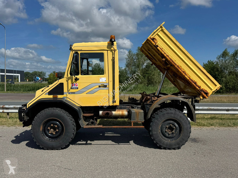 شاحنة Mercedes U140