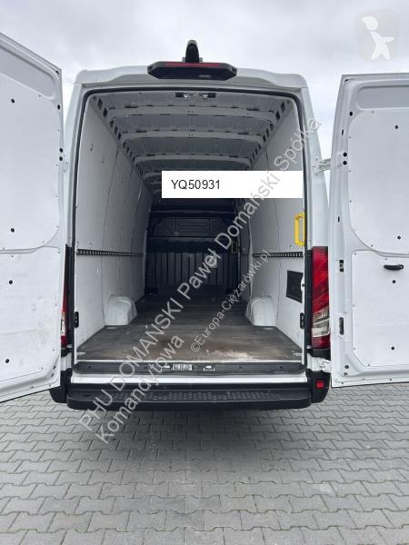 Samochód dostawczy Iveco / DAILY / 35S14 / 2,3...
