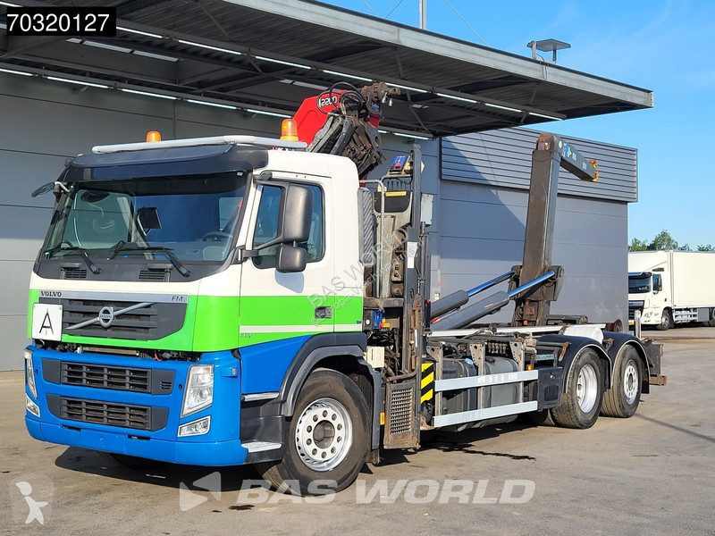 شاحنة Volvo FM 370 6X2 HMF 2200-K3 Kran Crane...