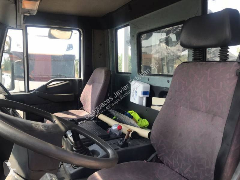 شاحنة Iveco