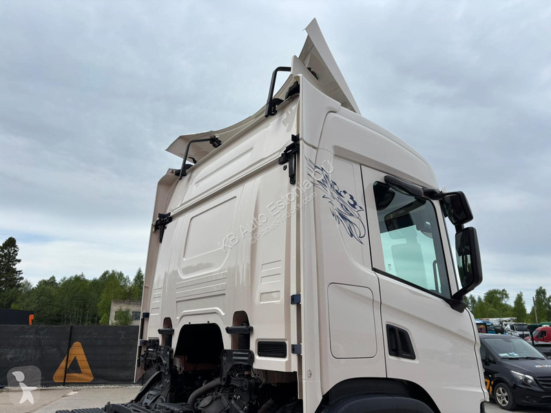 شاحنة Scania P410 4x4+2 HYDRAUICS / FRONT AXE 9T