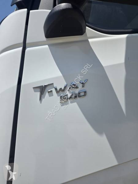 شاحنة Iveco