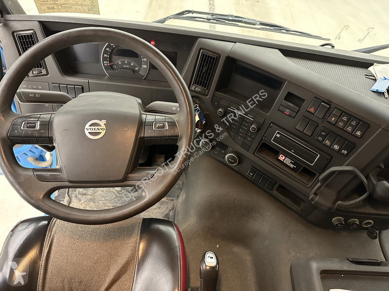 شاحنة Volvo 460 - 8x4