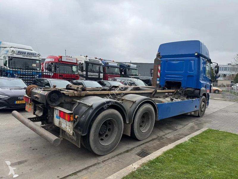 شاحنة DAF 6X2 - EURO 5 + VDL HOOK + LIFT AXLE