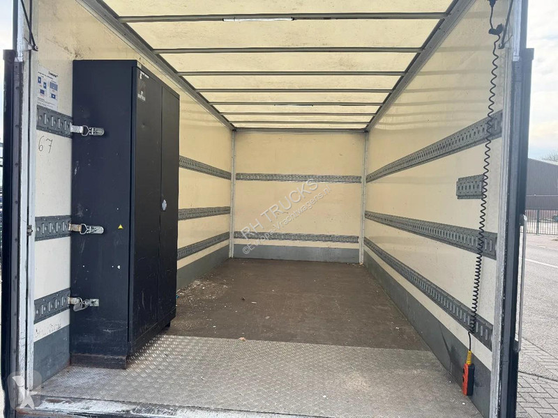 شاحنة Mercedes 1016 4X2 - EURO 6 + DHOLLANDIA LIFT