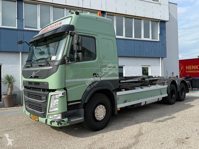 شاحنة Volvo 6X2 EURO 6 VDL 21T HOOK