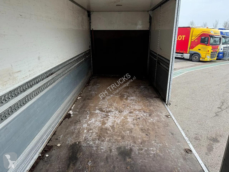 شاحنة Volvo FL 260 4X2 EURO 5 SIDE DOORS ZEPRO...
