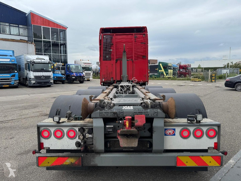 شاحنة Volvo 500 8X2 EURO 6 + JOAB 24 TON HOOKLIFT