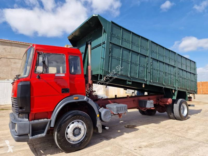 شاحنة Iveco