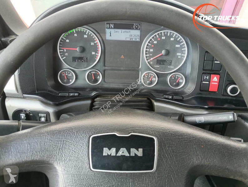 شاحنة MAN 35.360 8x2 - Machine transporter,...