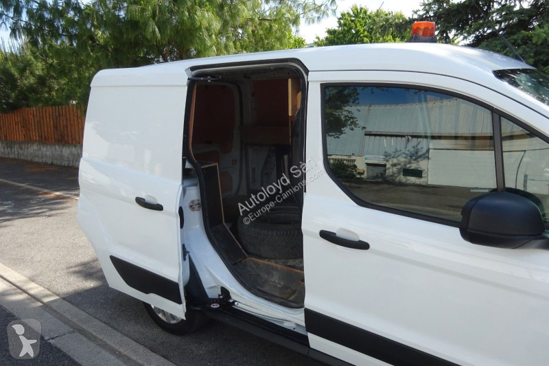 عربة نفعية Ford TRANSIT CONNECT 1,0 I 100...