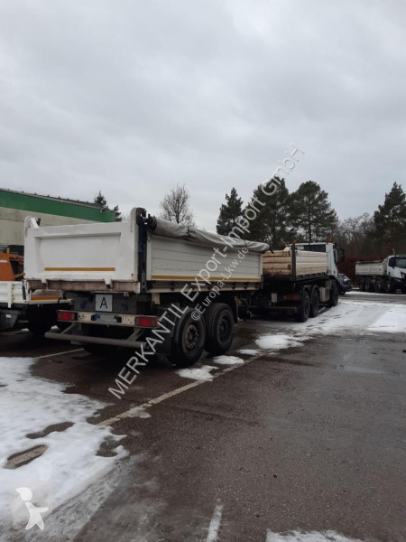 شاحنة Iveco + Anhänger + Schiebenschild +...