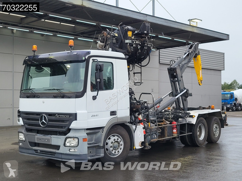 Camion Mercedes 2541 6X2 Jonsered J1142Z80A...