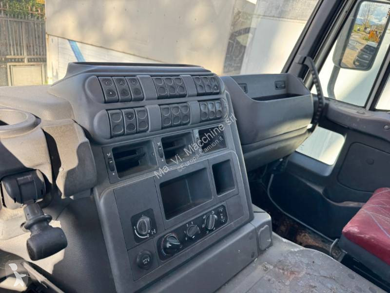 شاحنة Iveco