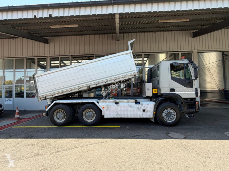شاحنة Iveco 260t45 trakker