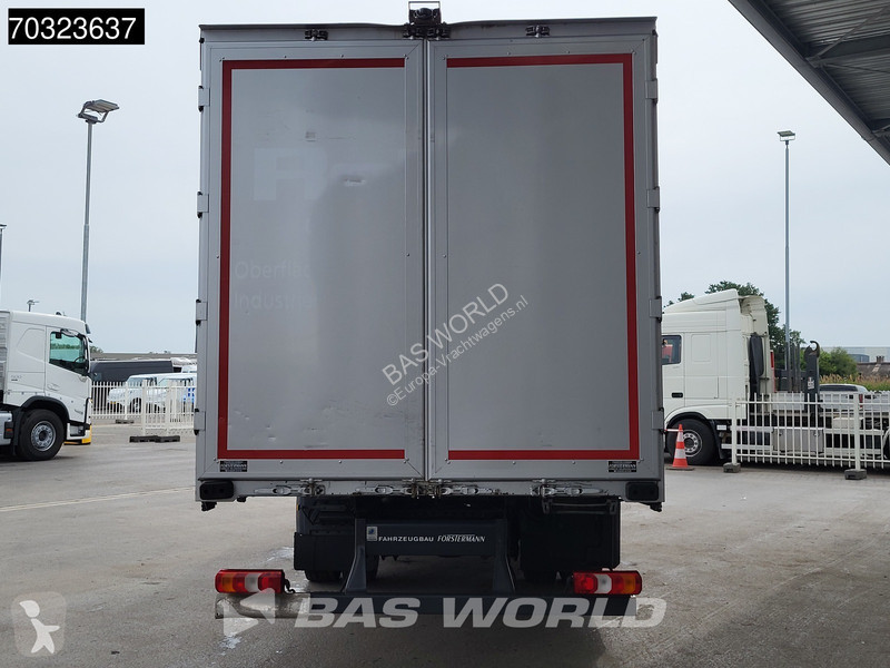 Mercedes 1524 4X2 15tonner curtainsides...