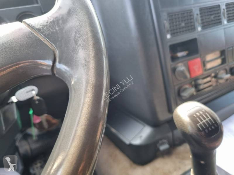 شاحنة Iveco