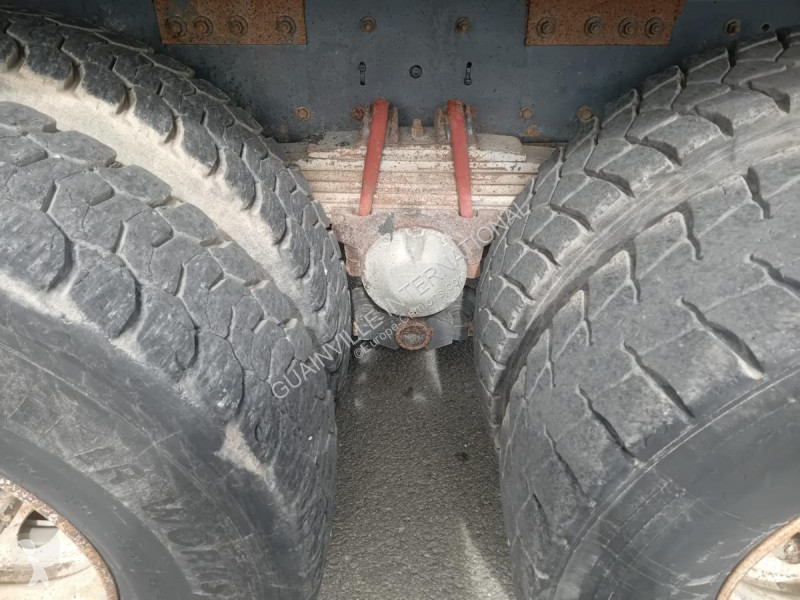 شاحنة Renault 370 DCI
