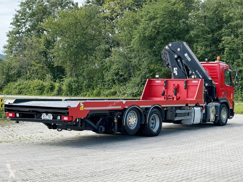 شاحنة Volvo 370 * Abschleppwagen 7,90m * KRAN/FUNK