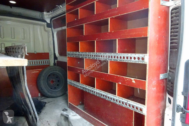 Véhicule utilitaire Peugeot BOXER 2,0 HDI 130