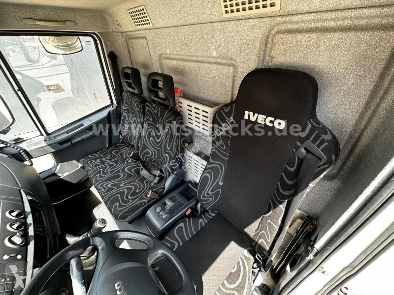 شاحنة Iveco 75E18 Koffer Junge Aufbau LBW