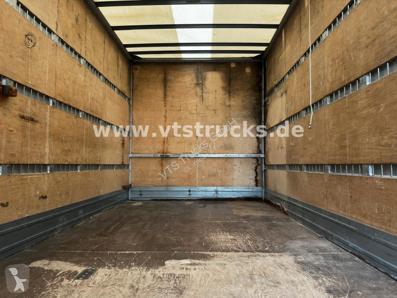 شاحنة Mercedes 816 Kofferaufbau 4x2
