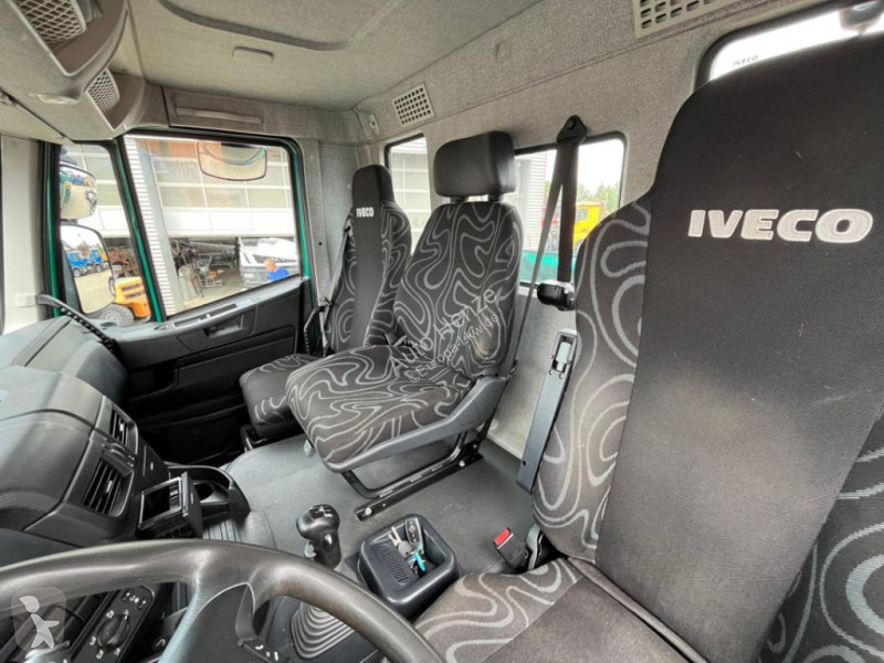 شاحنة Iveco TRACKER AD 190T36 W 2-Achs...