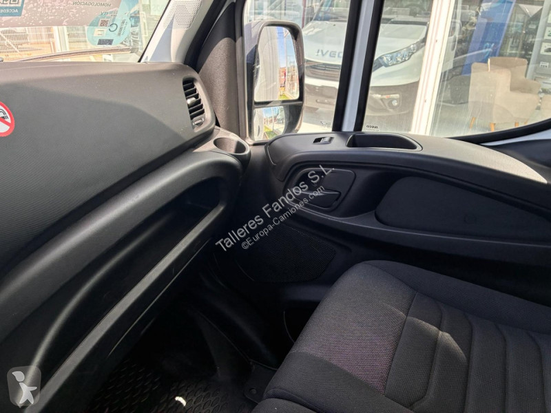 شاحنة Iveco  35C16 20m3