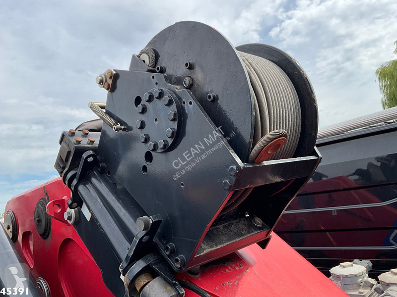 شاحنة Volvo 540 8x4 HMF 85 Tonmeter laadkraan +...