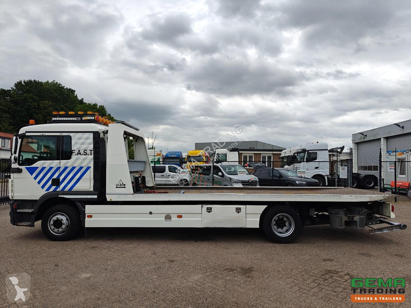 شاحنة MAN 12.250 4x2 Sleeper Cabin Euro5 -...