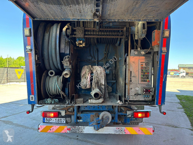 شاحنة Volvo 540 8x4*4 KORP&SON tank 9000 l +...