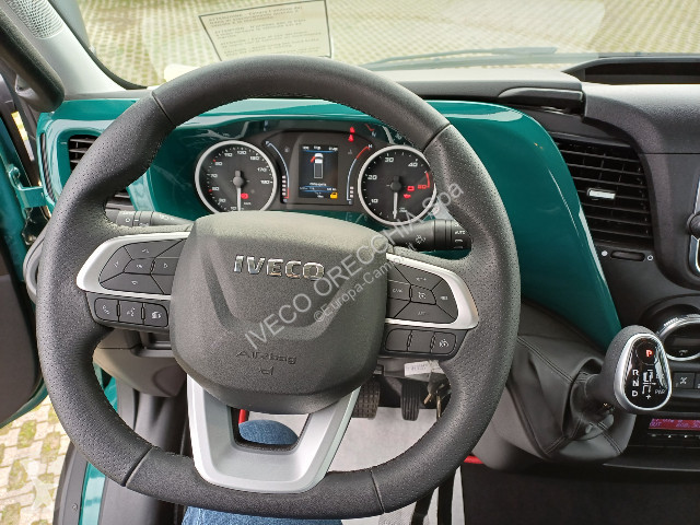 شاحنة Iveco DAILY 70S18 C.A. - TIGROTTO