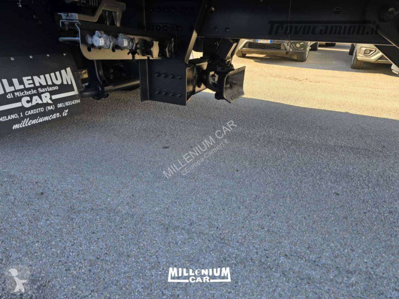 شاحنة Iveco 150-32 CENTINATO 7,80 (2017)
