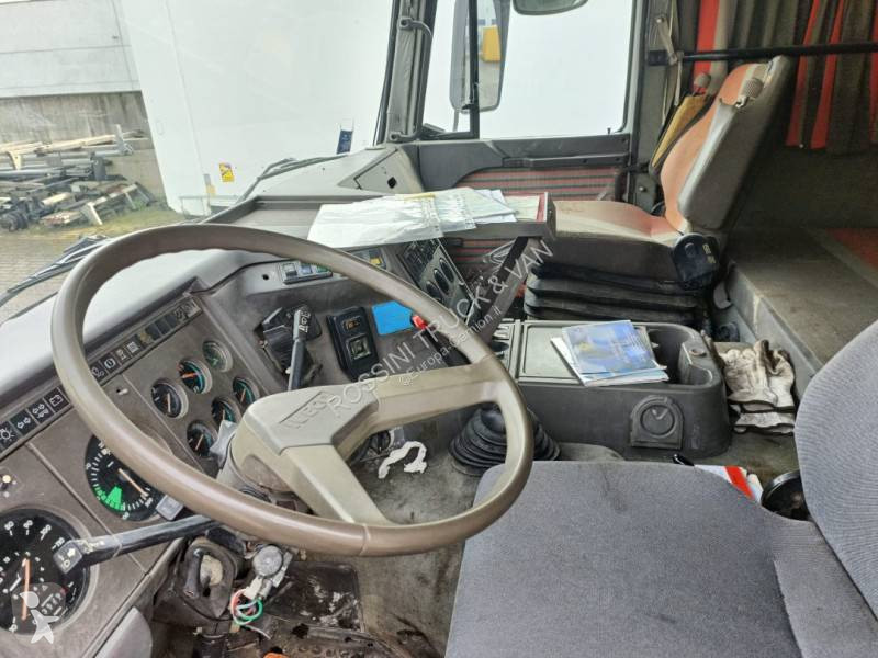 شاحنة Iveco