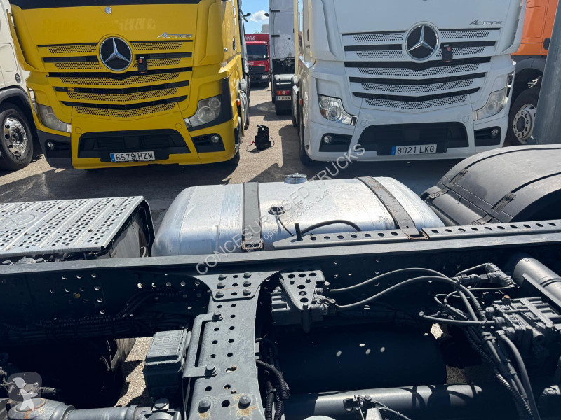 شاحنة Mercedes  1843 LSNRA