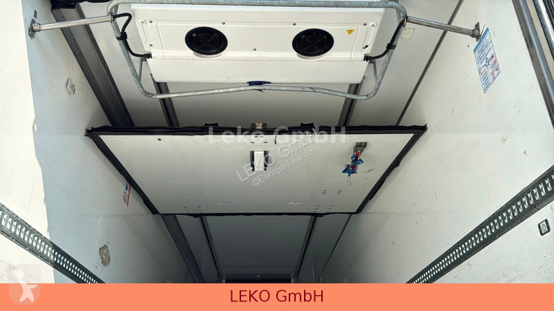 شاحنة Mercedes 1827 Mit Carrier Sp 1250Mt
