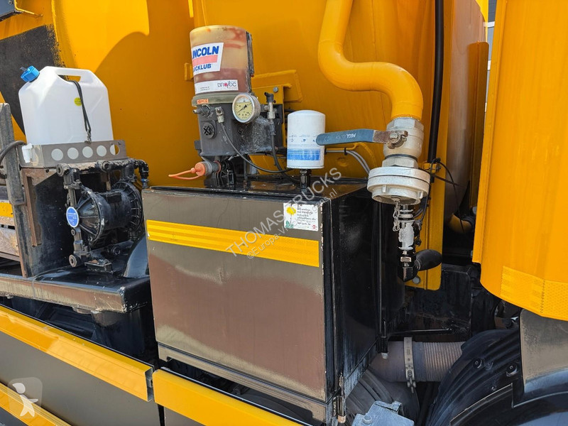 شاحنة Scania P114340 6x2 Saug- / Druck, Vacuum,...