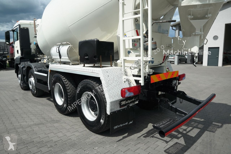 شاحنة MAN TGS 35.400 / 8x4 / BETONOMIESZARKA /...