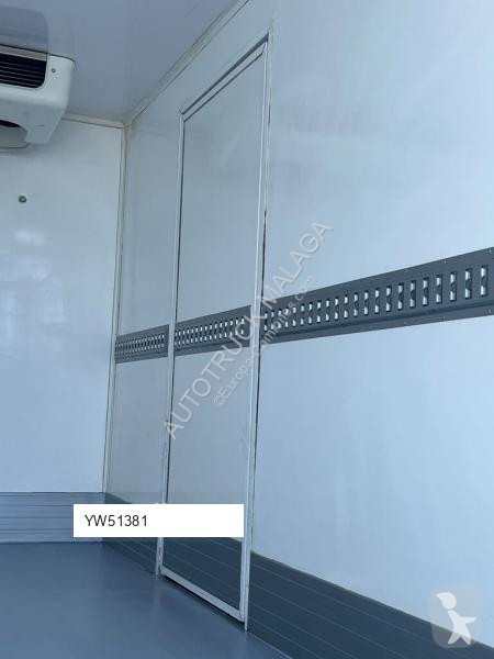 شاحنة Iveco 35-140 CONGELACION