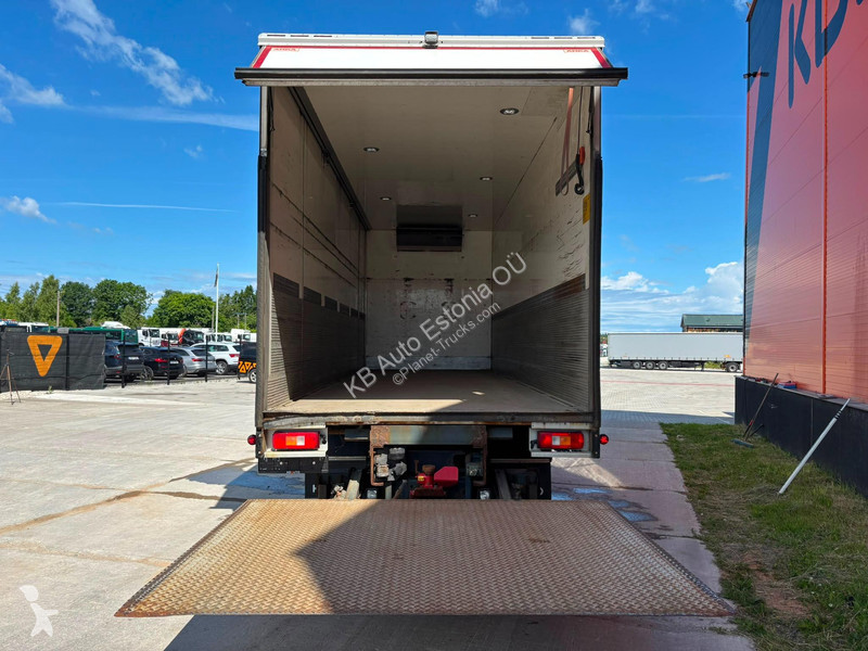 Camion Volvo 450 6x2*4 THERMOKING T-800R / BOX...
