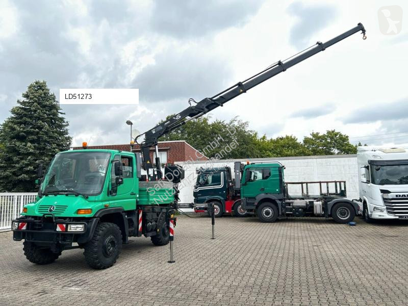 شاحنة Mercedes U400 + HIAB 122E 4x4