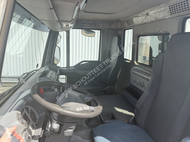 Camion  Trakker AD340T41/P 8x4 Trakker...